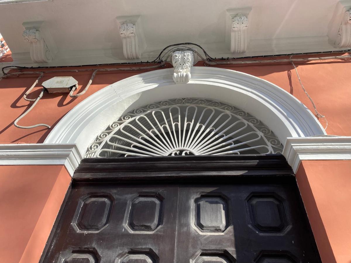 Mini Loft - Bari Centro - A Due Passi Dal Mare Διαμέρισμα Εξωτερικό φωτογραφία